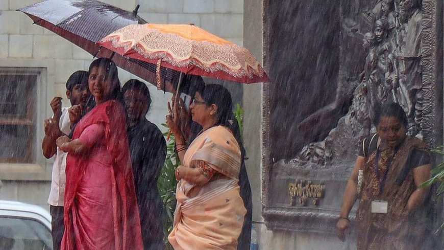 Monsoon Fury: Very heavy to extremely heavy rain alert issued in these southern states. Check full forecast here