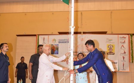 RSS Sarsanghchalak hoists National Flag on the occasion of Independence Day