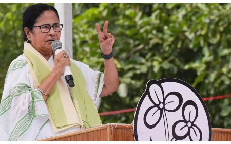 BJP may go for Lok Sabha polls in December 2023, has booked all choppers for campaigning: Mamata Banerjee