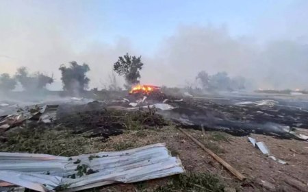 1 killed in Russian drone attacks on port district in Odesa