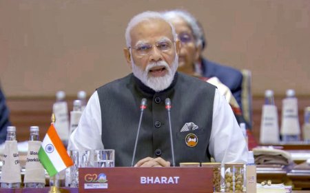 Placard reads 'Bharat' as PM Modi addresses G20 summit