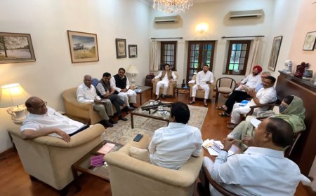 INDIA targets Oct-end to fix seat-sharing formula; Omar’s plan may complicate the task