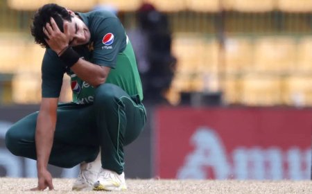 Babar expresses concerns over Naseem's fitness for World Cup