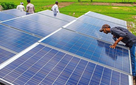 India’s Solar Panel Manufacturing Boom is Here. 4 Stocks for Your Watchlist