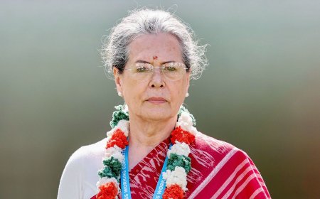 'Remove all obstacles...implement immediately': Sonia Gandhi on Women's Reservation Bill