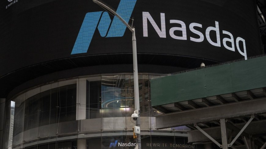 Global market: US stocks edge higher ahead of US inflation data next week. Apple shares gain