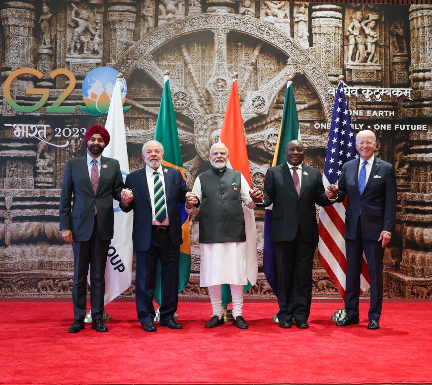 PM in a group photograph with world leaders during G20 Summit at Pragati Maidan, in New Delhi