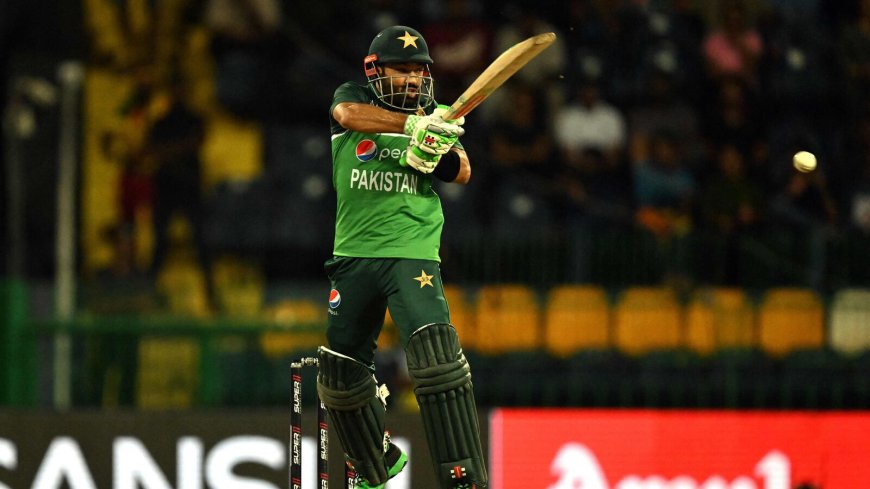 '<i>TV tootne start ho gaye</i>..,' India, Pakistan fans react with memes after Pak's exit from Asia Cup 2023