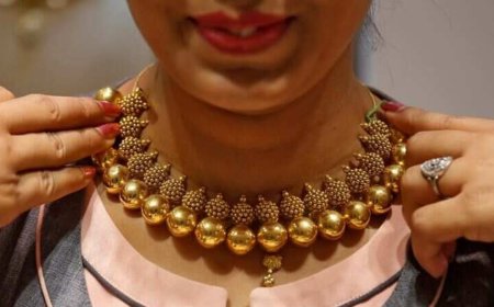 Gold, silver rate today under pressure as US dollar continues to gain strength