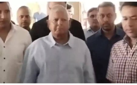 Land-for-jobs scam: Court grants bail to Lalu, Rabri & Tejashwi