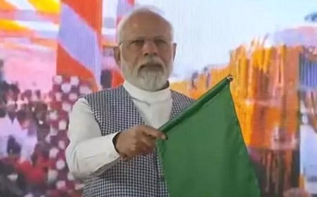 PM launches projects worth Rs 5,000 cr in Rajasthan