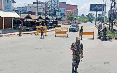 Fresh violence in Manipur, two houses torched in Imphal West