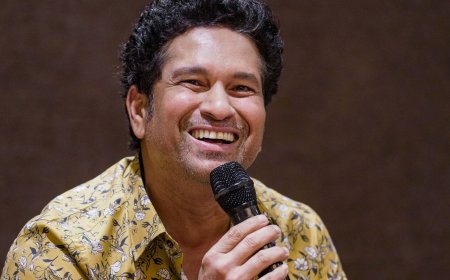 ‘Thank god, you didn't score…’ Virender Sehwag pokes Sachin Tendulkar on failing to score 100 against Pakistan