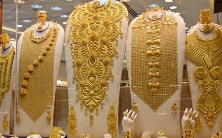 Gold price registers biggest gain on MCX since March 2023. Buy, sell opr hold?