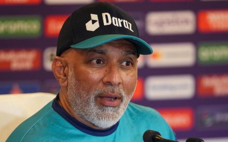 Team India scaring opponents with fearless cricket: Bangladesh coach