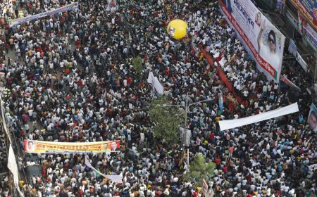 B'desh arrests top oppn leader amid anti-govt protests