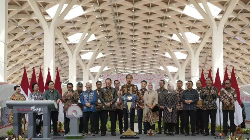 Indonesian president launches Southeast Asia's first high-speed railway, funded by China