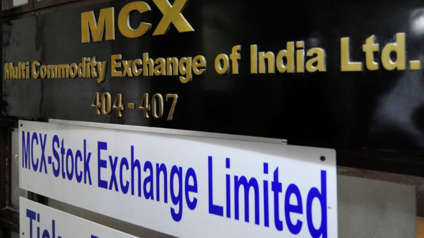 MCX plans to launch shorter contracts