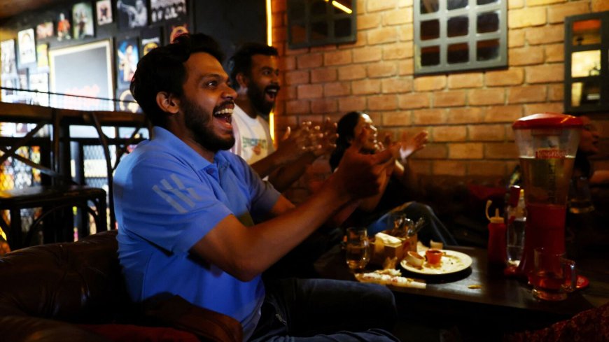 India-Pakistan match boosts eatery business