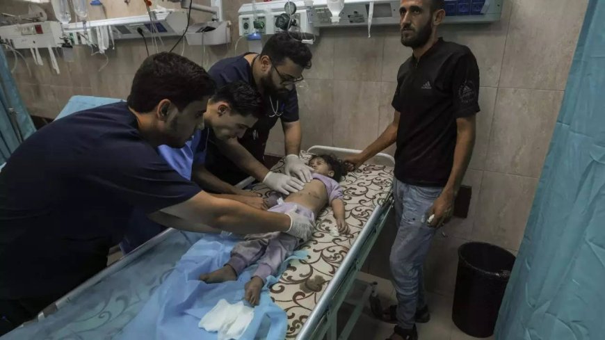 Gaza's crowded hospitals near breaking point as Israeli ground invasion looms