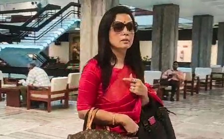 '<i>Besharam </i>and <i>Behuda</i>': Mahua Moitra says she has record of Ethics panel chief's 'cheap' questions