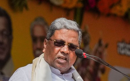 Siddaramaiah calls JD(S) ‘communal’, says won't be surprised if Deve Gowda-led party merges with BJP