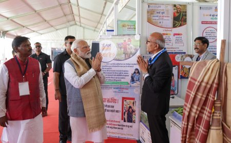 PM visits an exhibition at Khunti