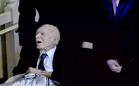 Jimmy Carter, 99, makes rare appearance with presidents for wife's memorial