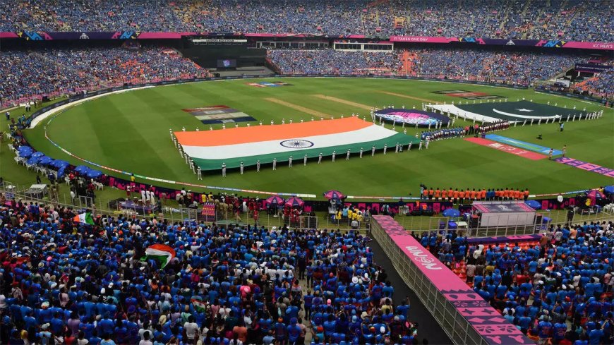 'Ind vs Pak semifinal, anyone?' Vaughan's question replied by Shoaib