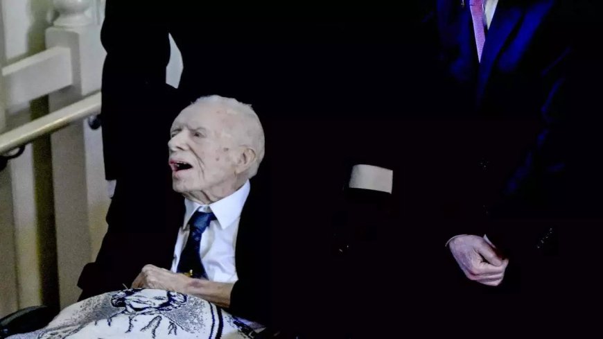 Jimmy Carter, 99, makes rare appearance with presidents for wife's memorial