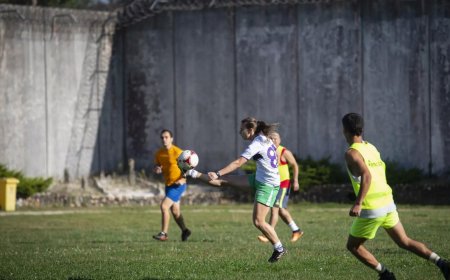 Spain bets on mixed gender prisons