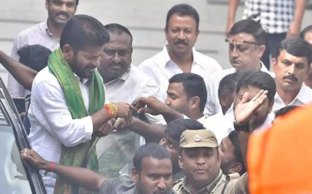 Cong's Revanth holds roadshow in Hyd as party set to form govt