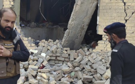 Atleast 23 killed, several injured in Pakistan terror attack: Reports