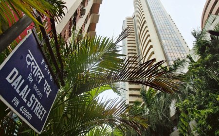Market capitalisation of 3 of 10 most valued firms jump  ₹70,312.7 crore; RIL, HDFC Bank and HUL top gainers