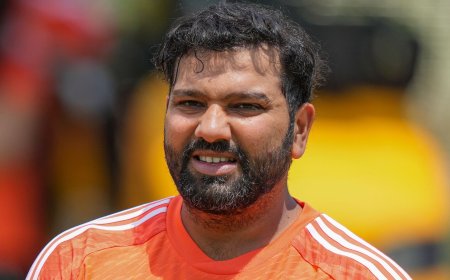 <i>'Kuch to chahiye yaar….':</i> Rohit Sharma's epic response when asked if South Africa series can compensate World Cup