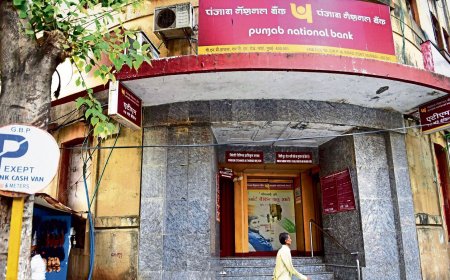 PNB share price hits 52-week high after  ₹7,500 crore fundraise approval. Experts see more upside