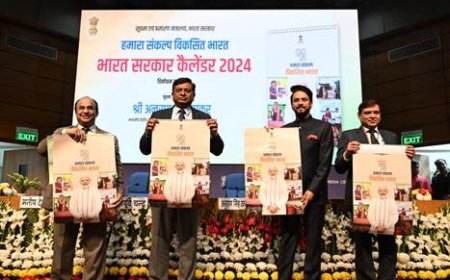 World looks towards India today with a sense of hope: Shri Thakur