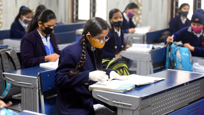 CBSE releases date sheet for class 10, 12 Board Exams. Details here
