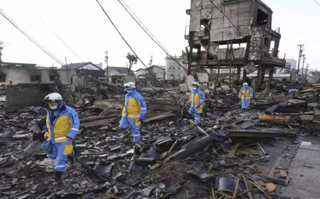 Japanese villages wait for help after earthquake