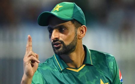 Watch: Shoaib Malik's 'no-ball' horror