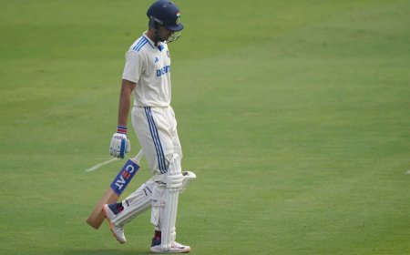 IND Vs ENG, 1st Test: Sunil Gavaskar bashes Shubman Gill for throwing his wicket away, Kevin Pietersen suggests measures