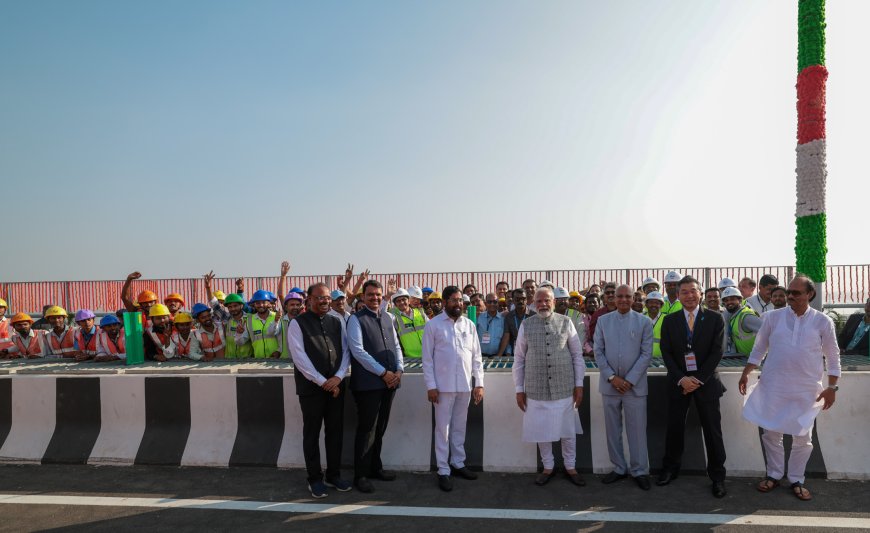 PM inspecting the Atal Bihari Vajpayee Sewri-Nhava Sheva Atal Setu at Navi Mumbai