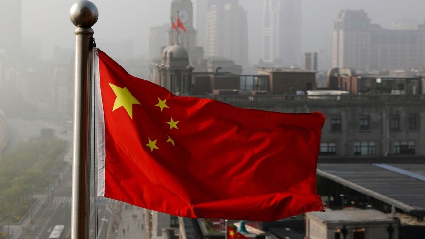 As China’s markets plunge, what alternatives do investors have?