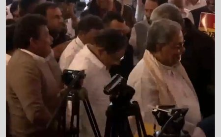 Karnataka CM Siddaramaiah, DK Shivakumar arrive at Jantar Mantar to participate in tax devolution protest against Centre