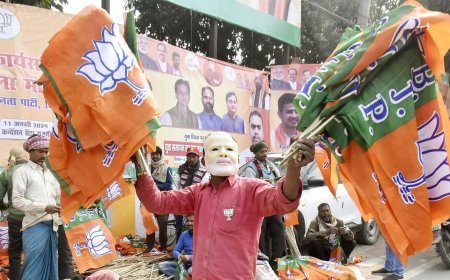 Modi-led NDA likely to get 300 seats in north, INDIA block strong in south, predicts opinion poll