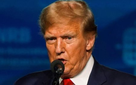 Trump pledges to defend Christianity against the left, which he says wants 'to tear down crosses'