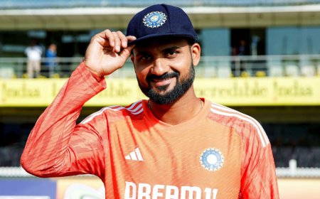 'India Test Cap No 313': Rahul Dravid's viral speech for Akash Deep on dream debut at India vs England 4th Test | WATCH