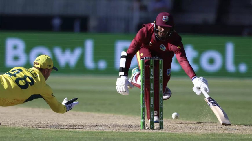 Watch: Inglis misses a run-out from point blank range