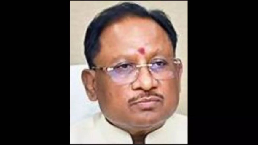 Man enters Chhattisgarh CM's house with gun, 8 cops suspended