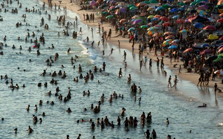 Heat wave: Record index of 62.3C scorches Rio de Janeiro